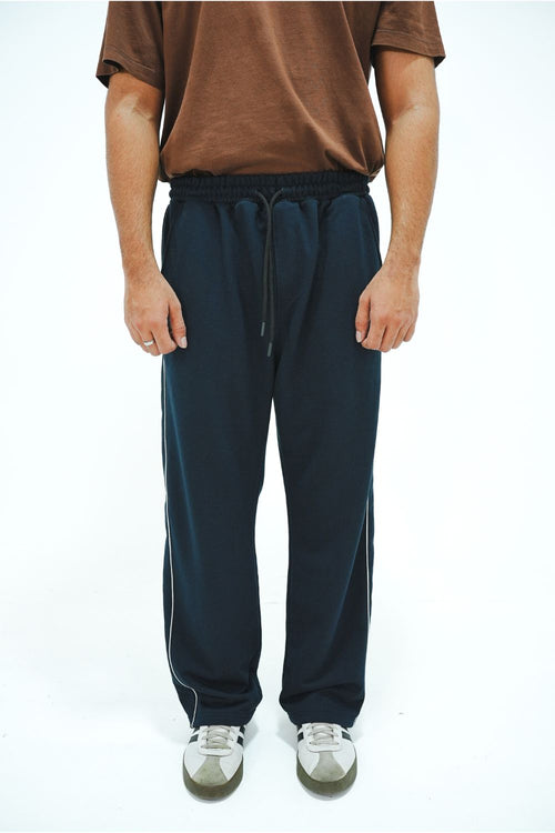 Flow Line Navy